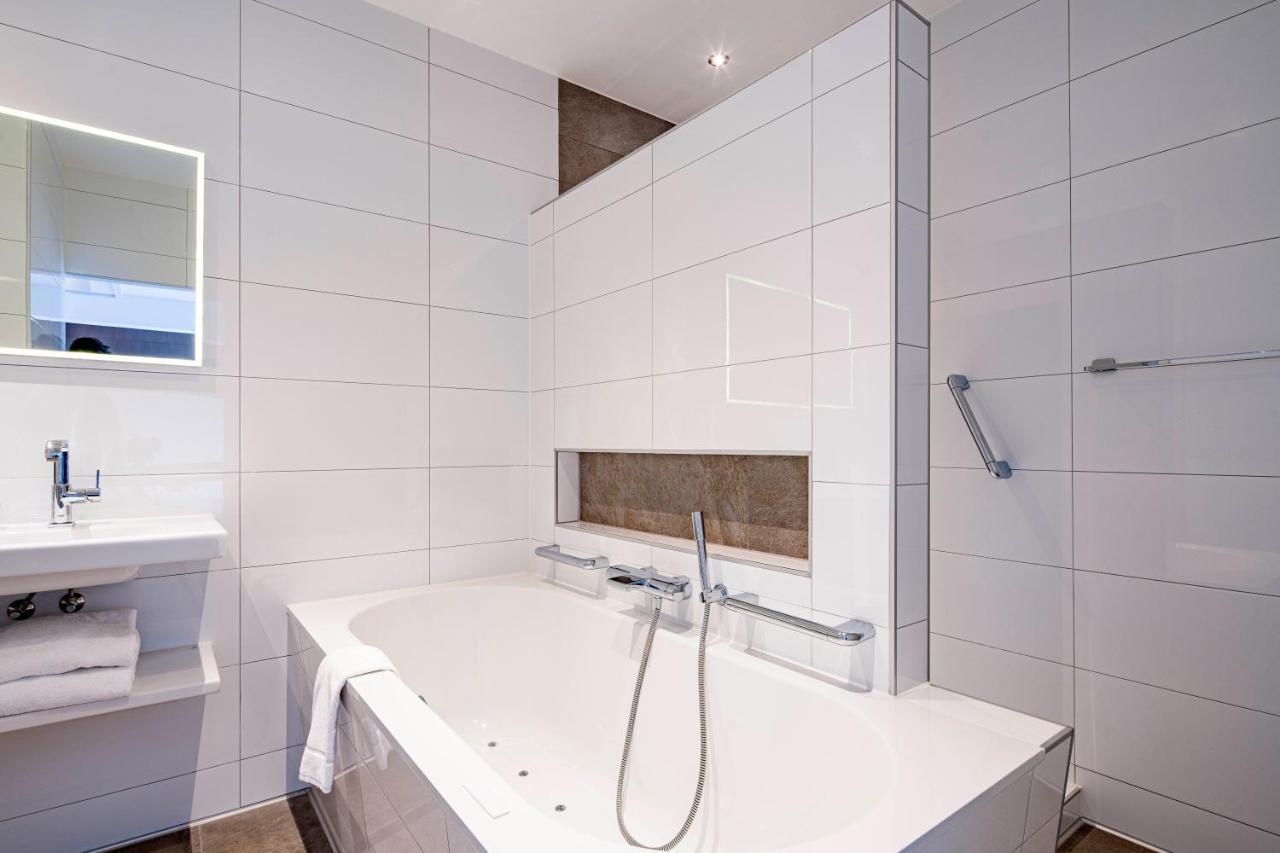 Hotel The Rosendale Roosendaal Esterno foto